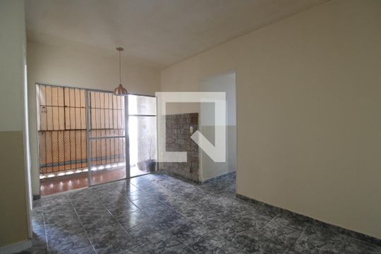 Apartamento para alugar com 2 quartos, 60m² em Taquara, Rio de Janeiro