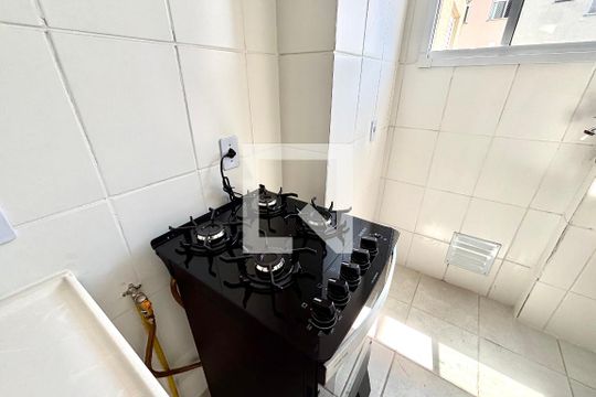 Cozinha  de apartamento para alugar com 2 quartos, 49m² em Jardim Lourdes, Ferraz de Vasconcelos