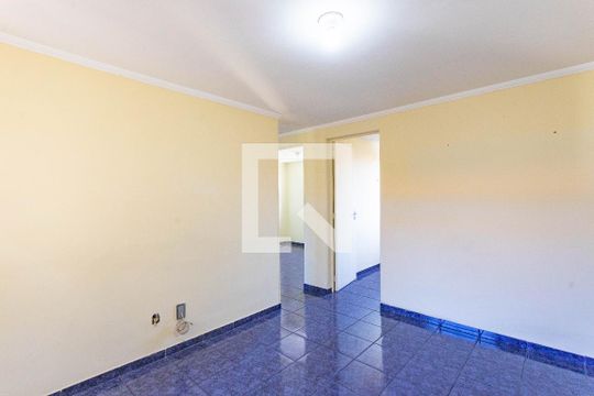 Apartamento à venda com 2 quartos, 42m² em Conceição, Diadema