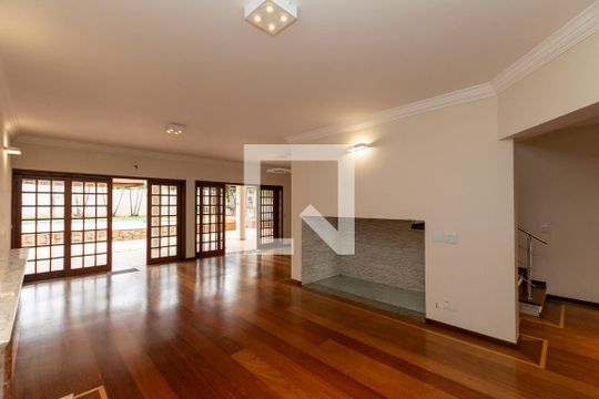 Casa de Condomínio para alugar com 3 quartos, 628m² em Cidade Universitária, Campinas