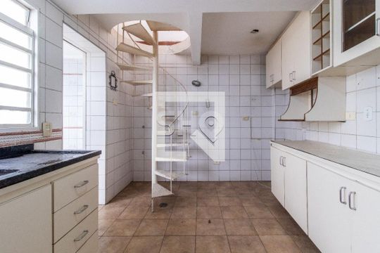 Casa de Condomínio à venda com 3 quartos, 90m² em Barra Funda, São Paulo