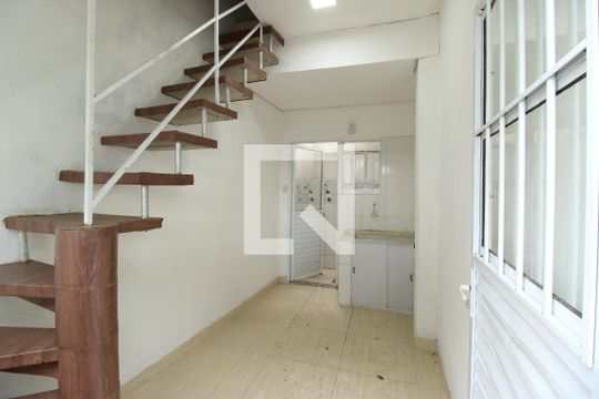 Apartamento para alugar com 1 quarto, 29m² em Jardim Zulmira, Sorocaba