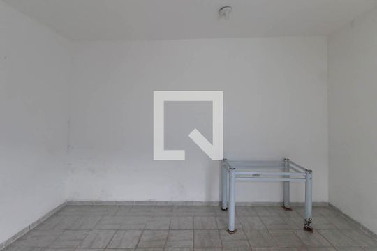 Casa para alugar com 1 quarto, 40m² em Vila Ester, São Paulo