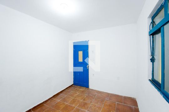 Sala de casa para alugar com 3 quartos, 40m² em Jardim Santa Emilia, Guarulhos