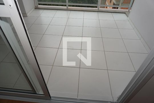 Varanda de apartamento para alugar com 3 quartos, 125m² em Jardim Santa Barbara, Embu das Artes