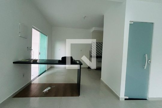 Casa de Condomínio para alugar com 3 quartos, 100m² em Unamar, Cabo Frio