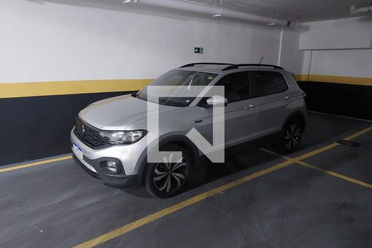 vagas de apartamento à venda com 2 quartos, 64m² em Cidade Nova, Belo Horizonte