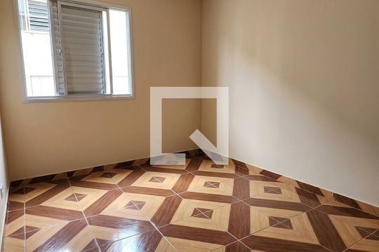 Apartamento à venda com 2 quartos, 54m² em Jardim Estrela, Mauá