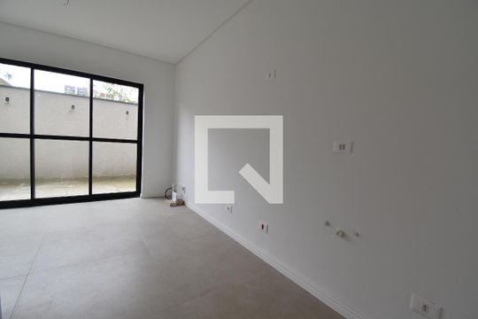 Kitnet/Studio à venda com 1 quarto, 28m² em Água Verde, Curitiba