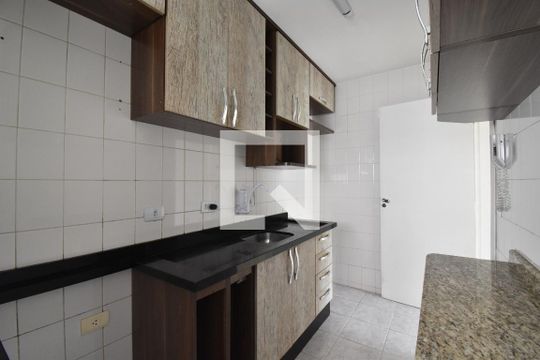 Cozinha de apartamento à venda com 2 quartos, 67m² em Campo Comprido, Curitiba