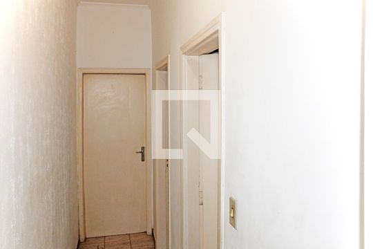 Corredor de casa à venda com 2 quartos, 138m² em Residencial Aquário, Vinhedo