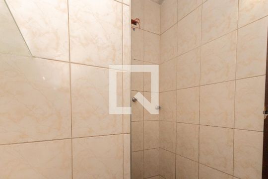 Banheiro de casa de condomínio para alugar com 1 quarto, 40m² em Jardim Modelo, São Paulo