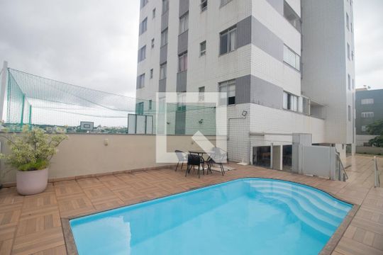 Apartamento à venda com 2 quartos, 65m² em Alvorada, Contagem
