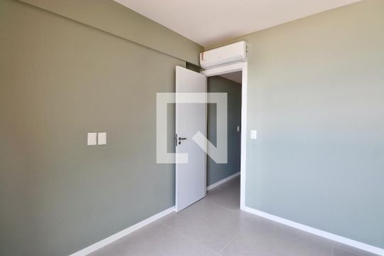 Quarto 3 de apartamento para alugar com 3 quartos, 80m² em Piatã, Salvador