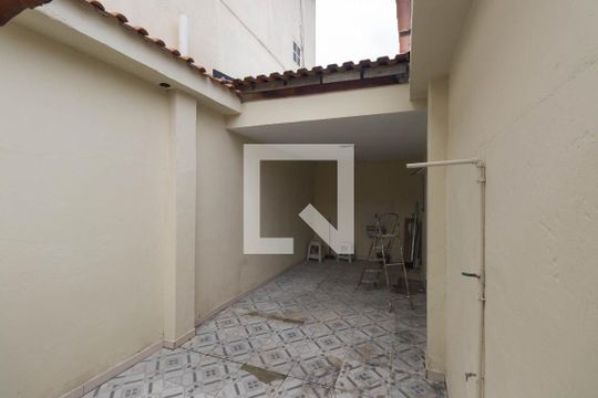 Área de Serviço de casa para alugar com 2 quartos, 53m² em Colubandê, São Gonçalo