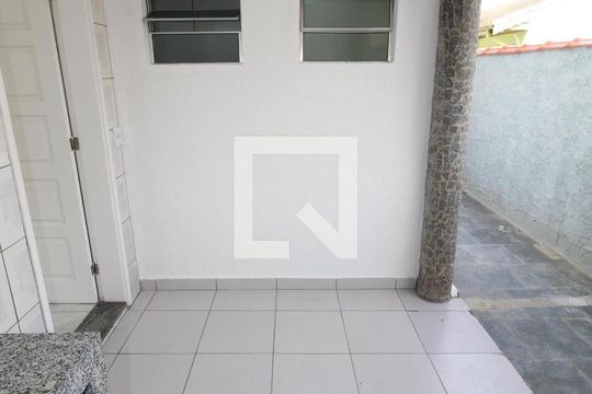 Área de Serviço de casa para alugar com 2 quartos, 60m² em Jardim Esplanada, São José dos Campos