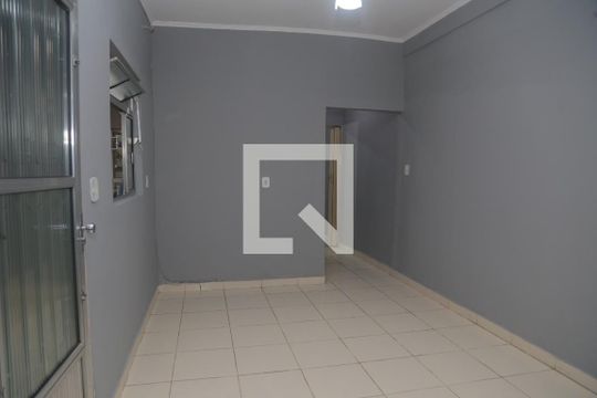 Casa para alugar com 2 quartos, 70m² em Vila Curuçá Velha, São Paulo