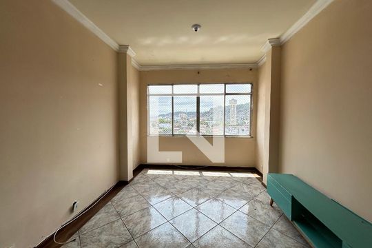 Apartamento para alugar com 3 quartos, 95m² em Cascadura, Rio de Janeiro