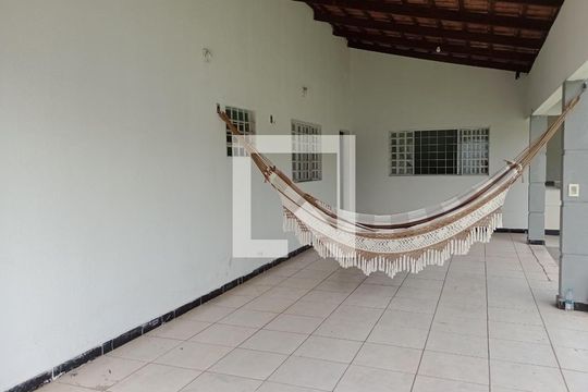 Casa à venda com 2 quartos, 123m² em Alto do Vale, Goiânia