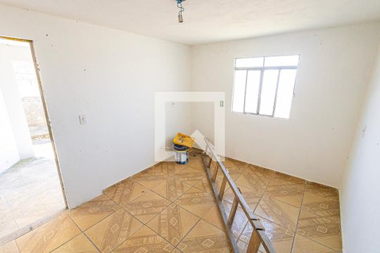 Casa para alugar com 3 quartos, 16m² em Via Colégio, Belo Horizonte