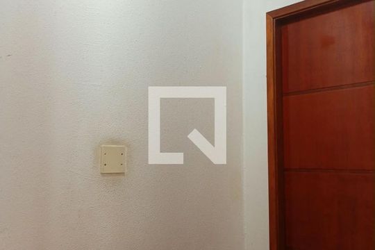 Área monitorada por câmeras de apartamento para alugar com 2 quartos, 57m² em Jardim Isis, Cotia