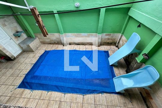 Piscina de casa para alugar com 2 quartos, 129m² em Guadalupe, Rio de Janeiro