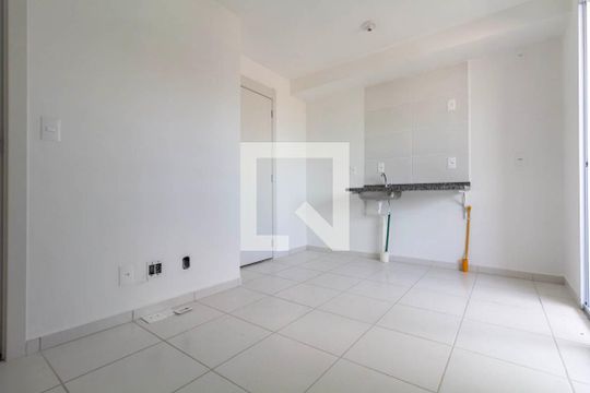 Sala/Cozinha de apartamento para alugar com 2 quartos, 36m² em Vila Ré, São Paulo
