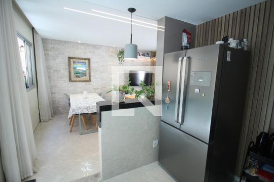 Cozinha de casa à venda com 3 quartos, 118m² em Milionários, Belo Horizonte