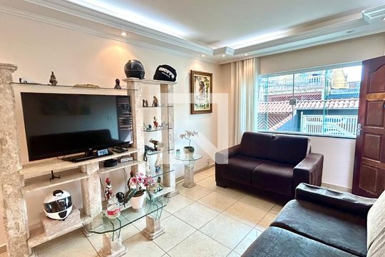 Sala de casa à venda com 2 quartos, 200m² em Jardim Rosana, Guarulhos