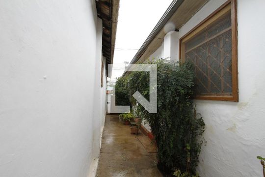 Área externa de casa à venda com 4 quartos, 236m² em Rosário, Nova Lima