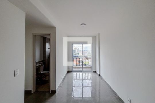 Casa de Condomínio para alugar com 2 quartos, 47m² em Chácara Califórnia, São Paulo