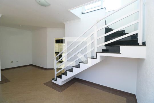 Casa para alugar com 2 quartos, 80m² em Parque Novo Oratório, Santo André
