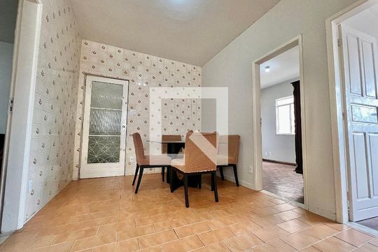 Apartamento para alugar com 3 quartos, 84m² em Santa Helena, Juiz de Fora