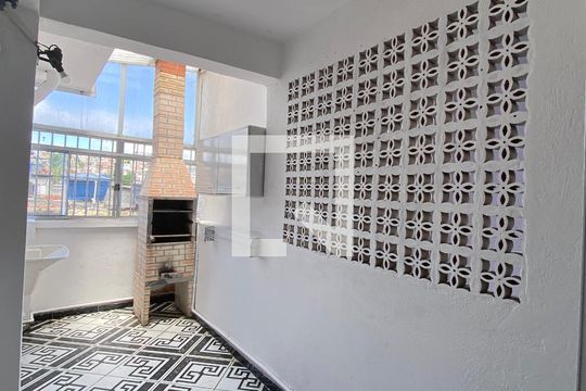 Varanda - Área de Serviço de casa para alugar com 2 quartos, 60m² em Padroeira, Osasco