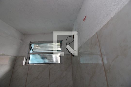 Banheiro de casa para alugar com 1 quarto, 29m² em Cidade Patriarca, São Paulo