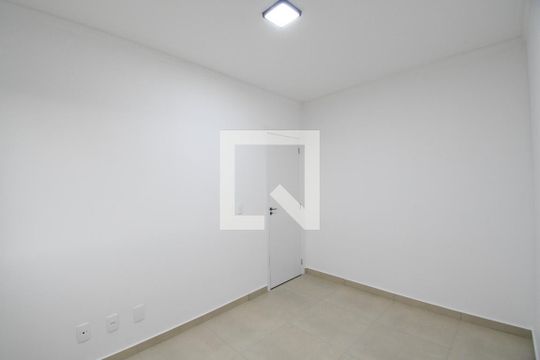 Quarto 1 de apartamento para alugar com 2 quartos, 46m² em Pedro Moro, São José dos Pinhais