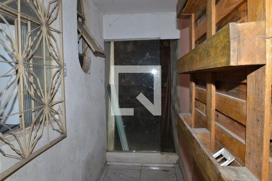 Área externa de casa para alugar com 3 quartos, 75m² em Providência, Belo Horizonte