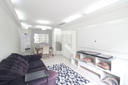 Sala de casa para alugar com 3 quartos, 147m² em Planalto Paulista, São Paulo