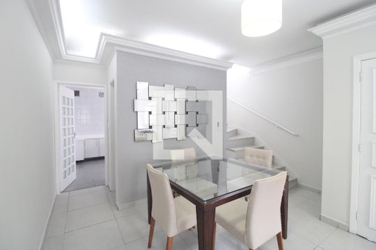 Sala de casa para alugar com 3 quartos, 147m² em Planalto Paulista, São Paulo