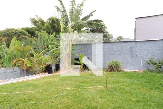 Casa para alugar com 3 quartos, 150m² em Capuava, Goiânia