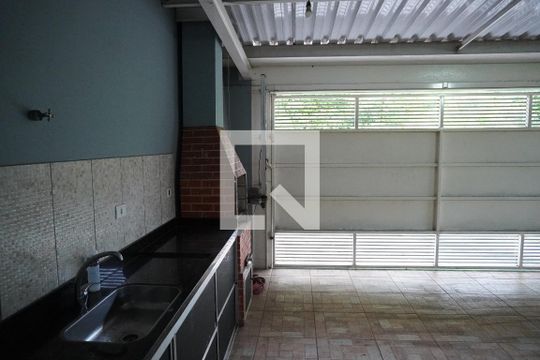 Garagem de casa à venda com 2 quartos, 151m² em Vila Jones, Americana