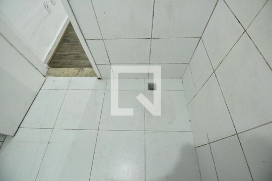 Casa para alugar com 3 quartos, 213m² em Vila Mathias, Santos