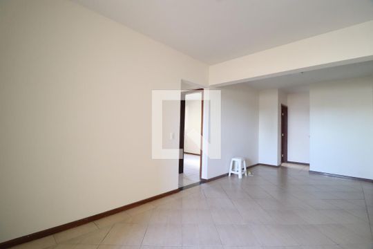 Apartamento para alugar com 3 quartos, 95m² em Centro, Uberlândia