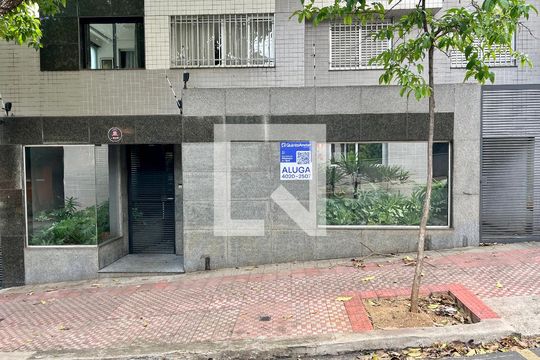 Apartamento para alugar com 1 quarto, 62m² em Santo Antônio, Belo Horizonte