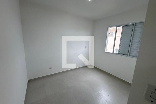 Quarto 2 de apartamento para alugar com 2 quartos, 42m² em Jardim da Gloria, Cotia