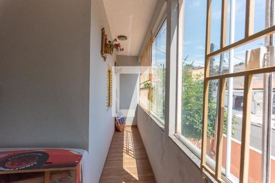 Varanda de casa à venda com 3 quartos, 180m² em Parque Residencial Vila União, Campinas