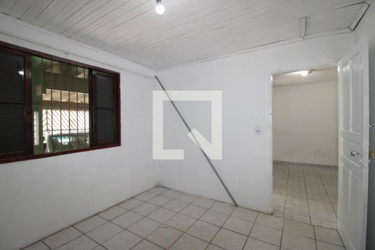 Quarto 1 de casa para alugar com 3 quartos, 300m² em Jardim Camargo Novo, São Paulo