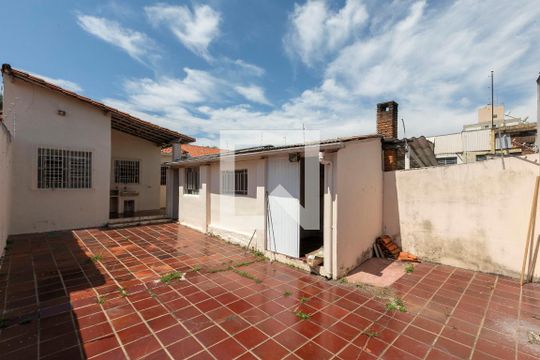 Área externa de casa para alugar com 2 quartos, 88m² em Vila Industrial (campinas), Campinas