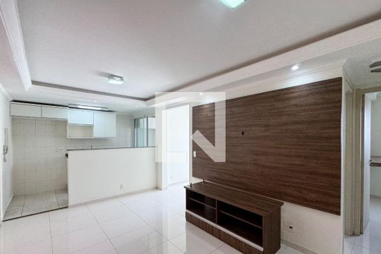 Sala de apartamento para alugar com 2 quartos, 50m² em Ferrazópolis, São Bernardo do Campo