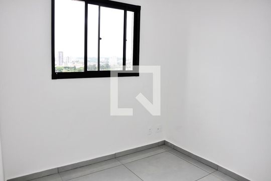 Detalhe - Quarto 01 de apartamento para alugar com 2 quartos, 42m² em Vila Santa Edwiges, São Paulo
